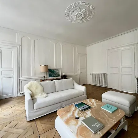Appartement Le Duguesclin, Hyper Centre De *